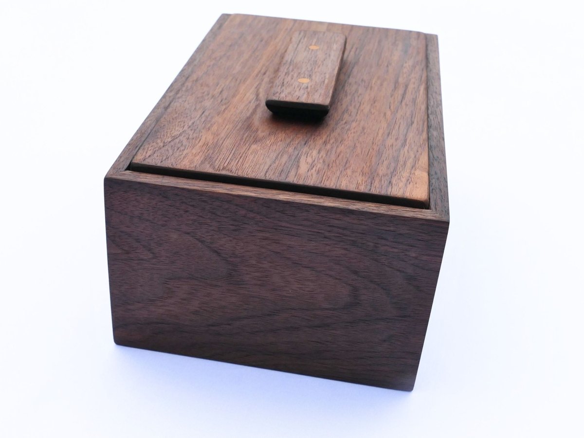 Walnut memory keepsake box-premium custom made memory box - Woodwork & Design by AJ