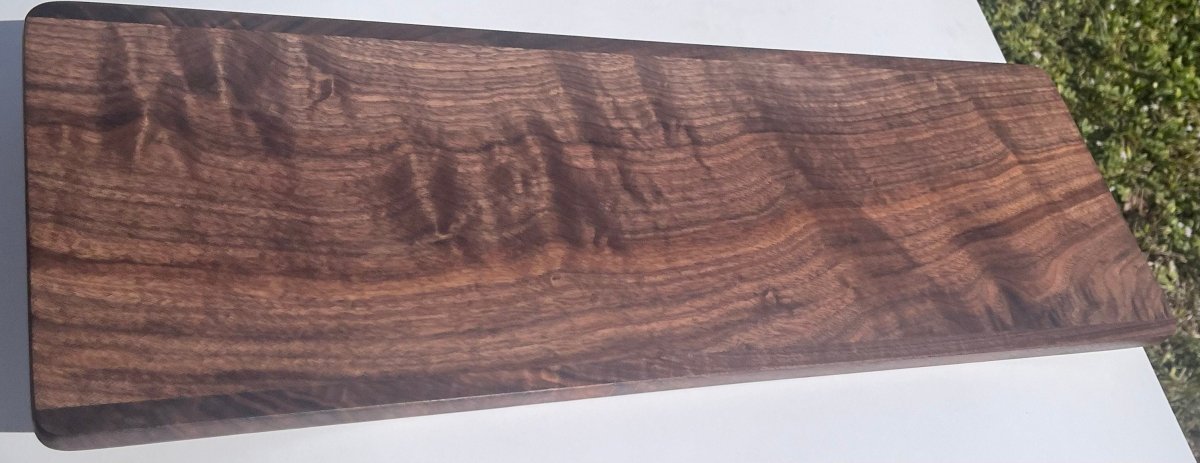 Figured Walnut serving tray - Woodwork & Design by AJ