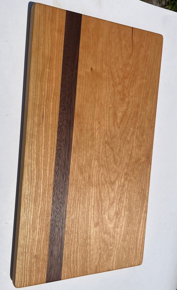 Cherry and walnut cutting board - Woodwork & Design by AJ